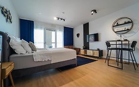 Central Suite